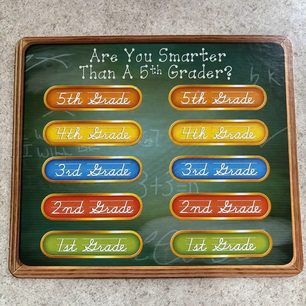 Are You Smarter Than a 5th Grader? Family Board Game by Hasbro 2007 Parker Bros